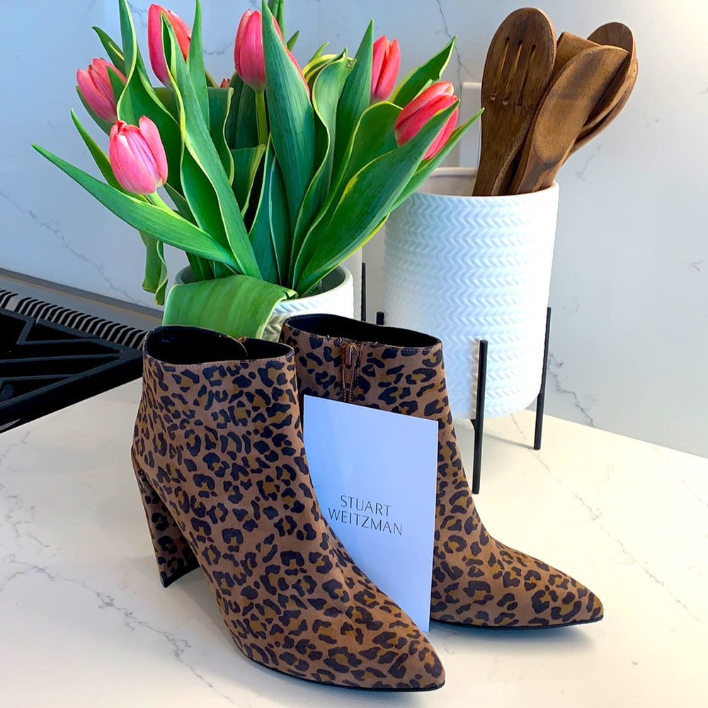 NWT Stuart Weizmann “camel cheetah” ankle booties. Comes with original box